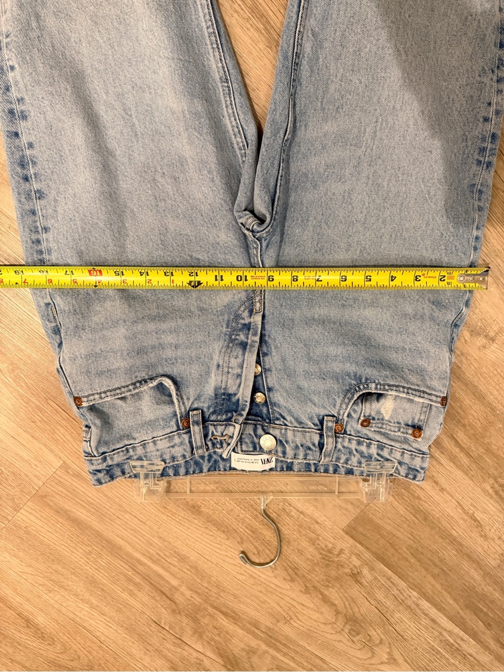 Zara distressed mid-rise straight leg jean size 6 - Picture 8 of 8